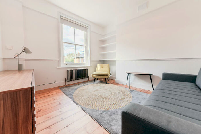 1 Bedroom Apartment To Rent In Tyrwhitt Road, Brockley, London, SE4