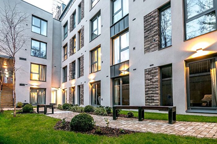 Studio To Rent In Silver Street, Reading, RG1