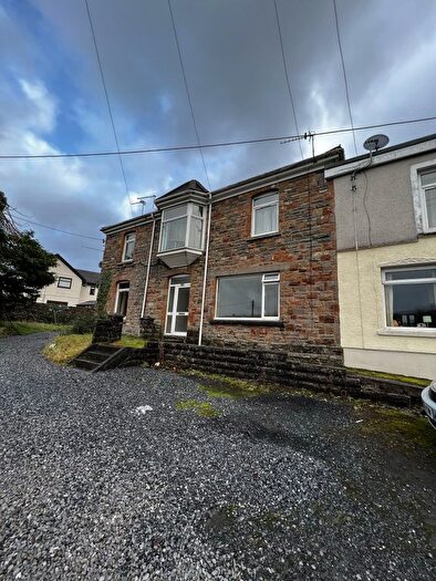 1 Bedroom Flat To Rent In Ashgrove, Pontyberem, Carmarthenshire, SA15