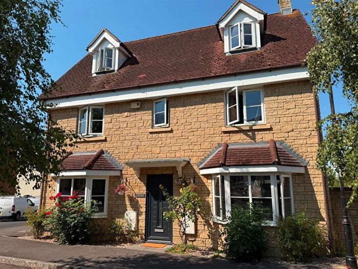 5 Bedroom Detached House For Sale In Ridgeway Road, Gillingham, SP8