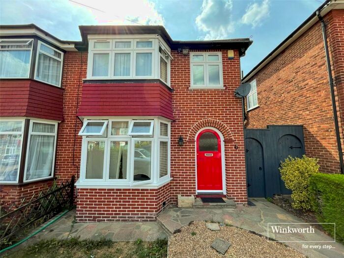 3 Bedroom Semi-Detached House To Rent In Pickett Croft, Stanmore, HA7