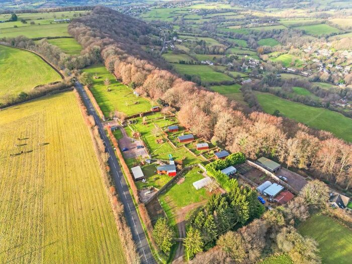 10 Bedroom Property For Sale In The Camp, Stroud, GL6