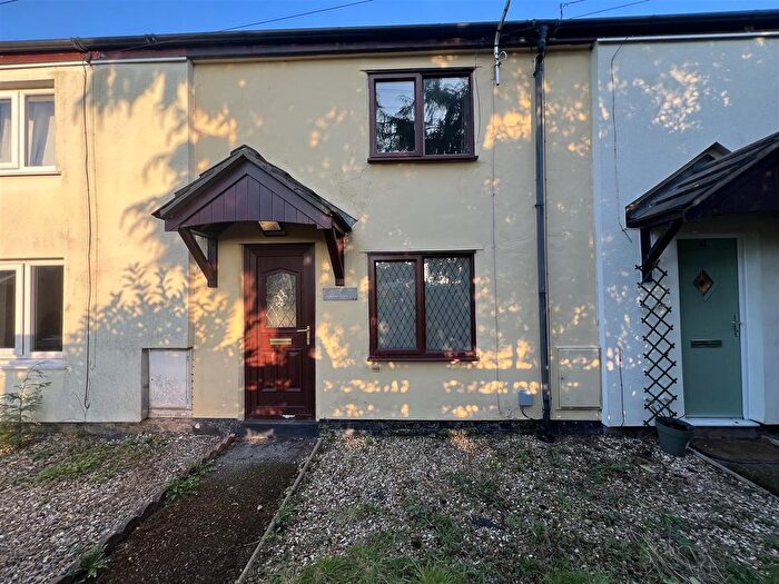 2 Bedroom Cottage To Rent In Foundry Cottages, Brunswick Road, Buckley, CH7