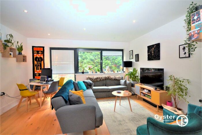 1 Bedroom Apartment To Rent In Zeus Court, Brunswick Park Road, London, N11