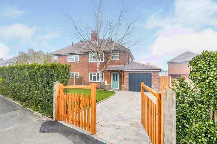 3 Bedroom Semi-Detached House To Rent In Suffolk Road, Burton-on-Trent, Staffordshire, DE15