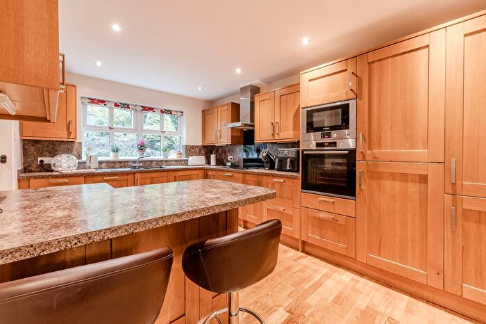 4 Bedroom Detached House For Sale In Wharfe Grange, Wetherby, West Yorkshire, LS22