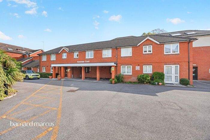 1 Bedroom Flat For Sale In Warham Road, South Croydon, CR2