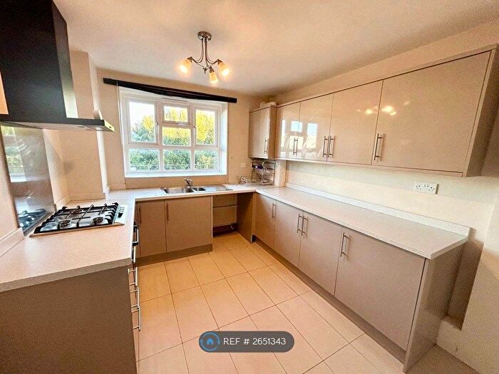 2 Bedroom Flat To Rent In Ravensbury Court, Mitcham, CR4