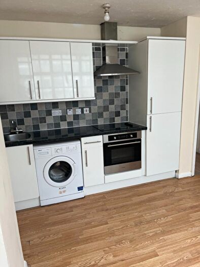 2 Bedroom Apartment To Rent In Flat A, Guildford House, - Guildford Street, Luton, LU1