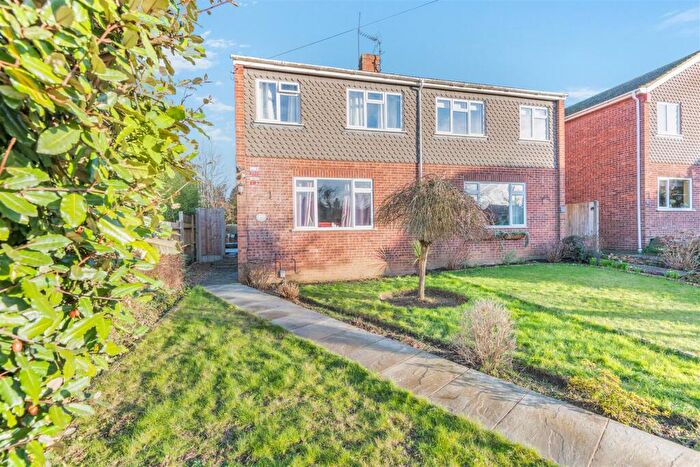 3 Bedroom House For Sale In Loose Road, Maidstone, ME15