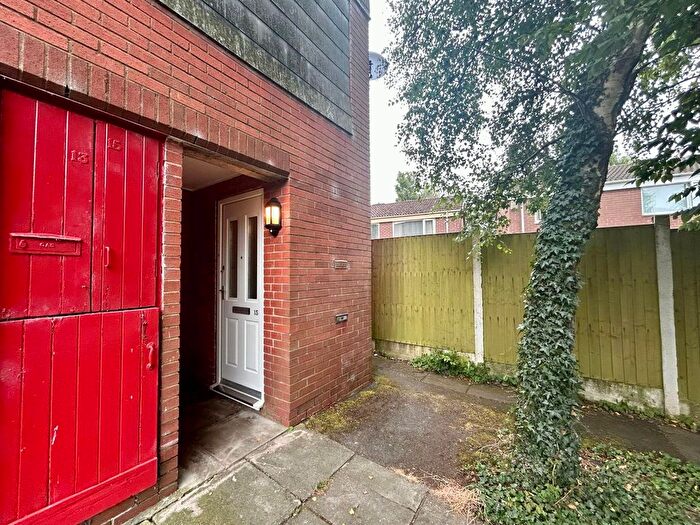 2 Bedroom Flat To Rent In Langtree, Skelmersdale, WN8