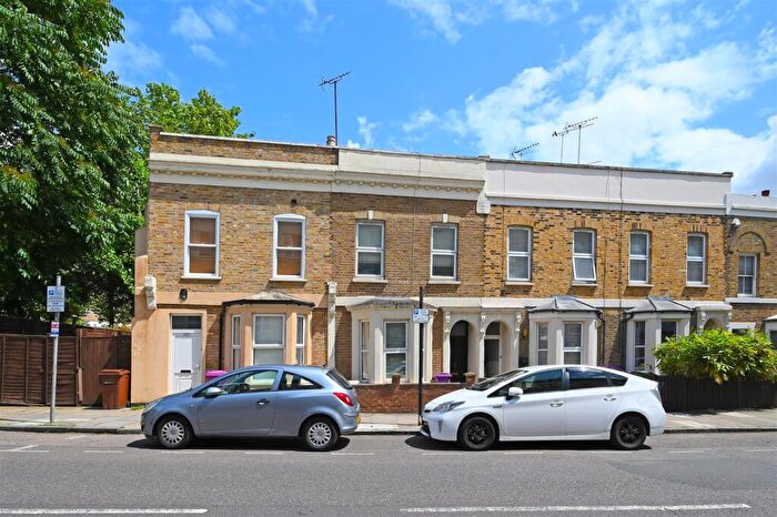 3 Bedroom Terraced House For Sale In Westferry Road, Isle Of Dogs, E14