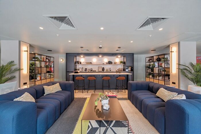 1 Bedroom Flat To Rent In Uncle Leeds, Whitehall Leeds, LS12