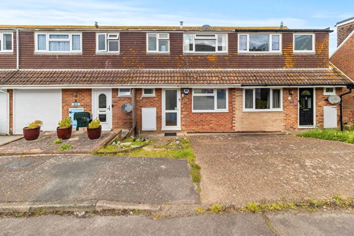 3 Bedroom Terraced House For Sale In Fullwood Avenue, Newhaven, BN9