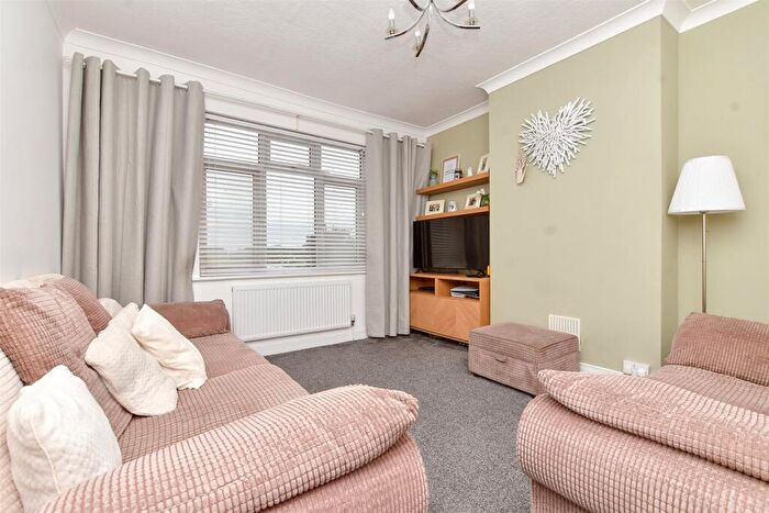 2 Bedroom Duplex For Sale In Wickham Road, Shirley, Croydon, Surrey, CR0