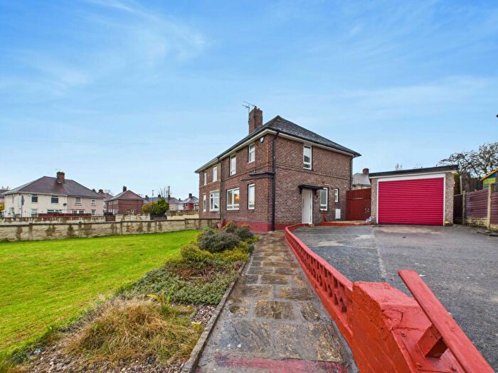 3 Bedroom Semi Detached House To Rent In Wordsworth Avenue, Sheffield, South Yorkshire, S5