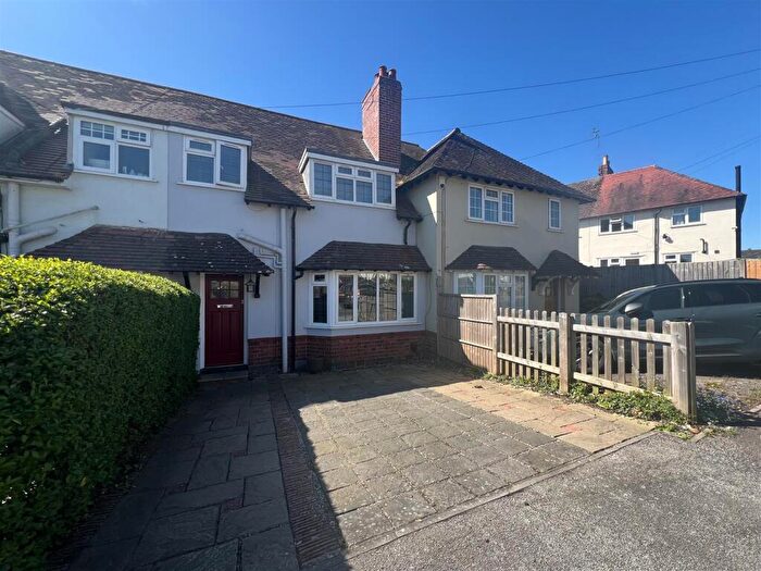 3 Bedroom Terraced House For Sale In Kendall Avenue, Stratford-Upon-Avon, CV37