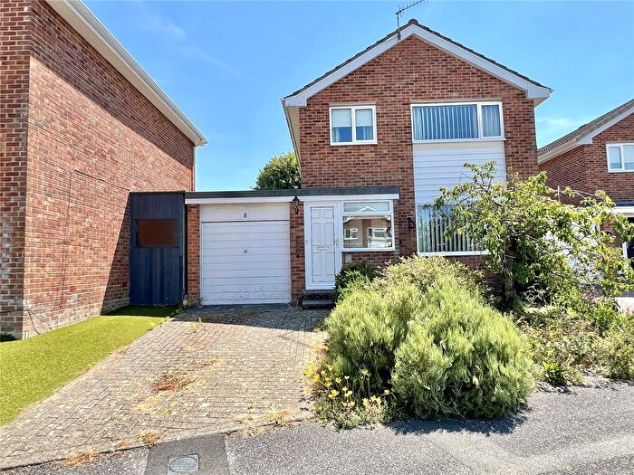 3 Bedroom Detached House For Sale In Cadley Close, Blandford Forum, Dorset, DT11
