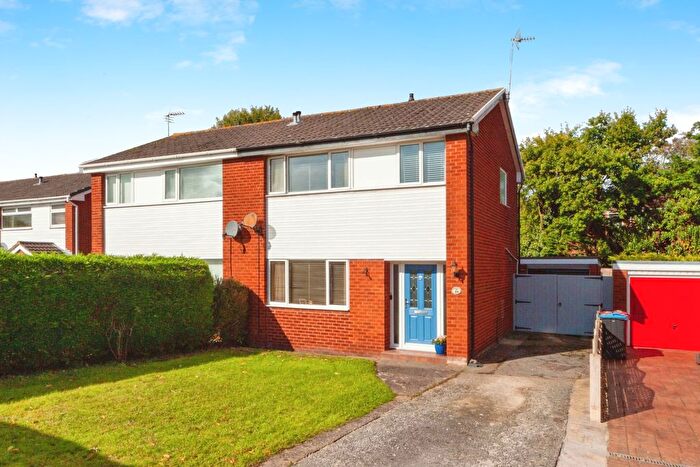 3 Bedroom Semi-Detached House For Sale In Larchfields, Saughall, Chester, CH1