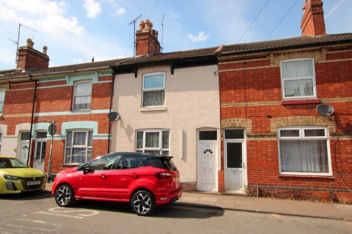 2 Bedroom Terraced House To Rent In Regent Street, Kettering, Northamptonshire, NN16