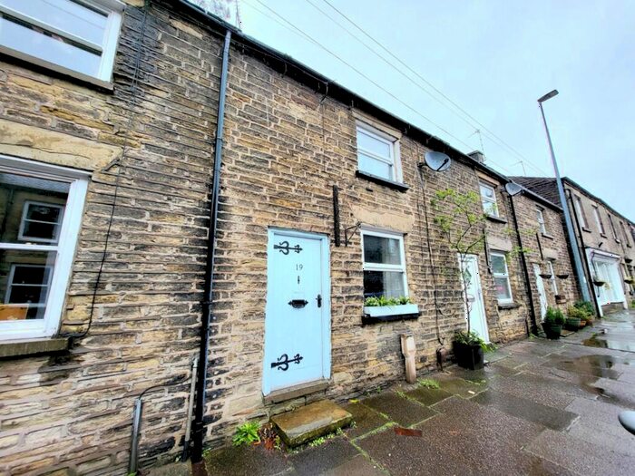 1 Bedroom Terraced House To Rent In Wellington Road, Bollington, Macclesfield, Cheshire, SK10