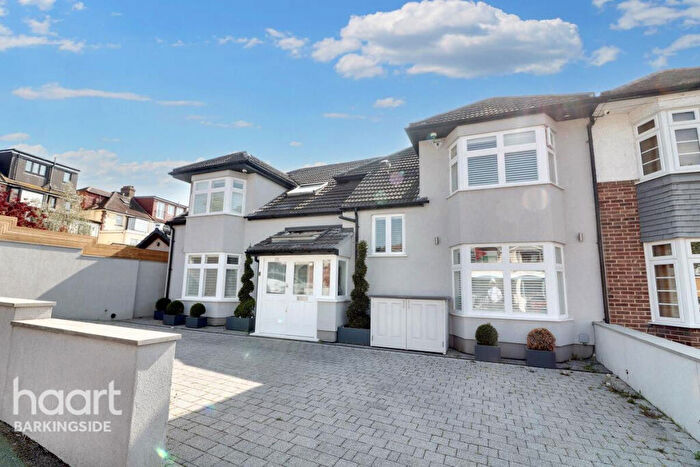 4 Bedroom Semi-Detached House For Sale In Chadacre Avenue, Clayhall, IG5