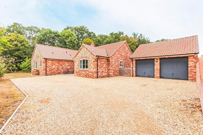 4 Bedroom Detached Bungalow For Sale In Spacious Bespoke Detached Bungalow In Stow Bedon, NR17