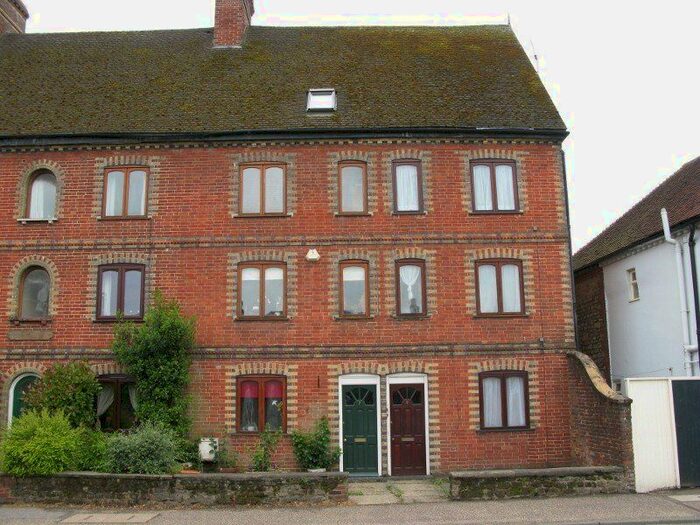 Studio To Rent In Petersfield Road, Midhurst GU29