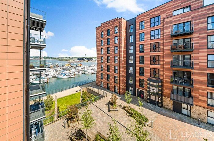 1 Bedroom Apartment For Sale In Thomas Blake Avenue, Southampton, SO14