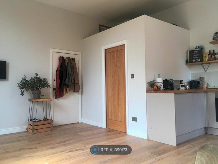 1 Bedroom Flat To Rent In Anerley Park, London, SE20