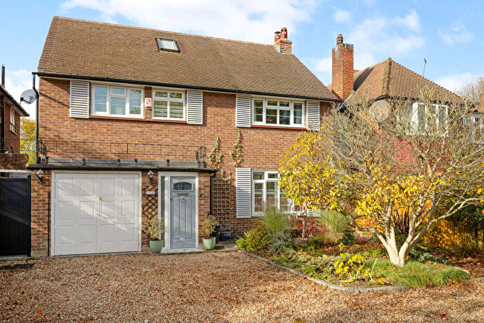 4 Bedroom Detached House For Sale In Denmark Hill, London, SE5