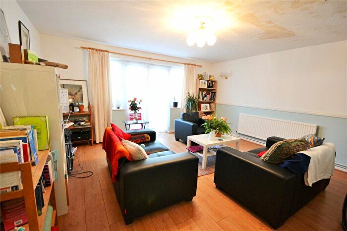 2 Bedroom Terraced House To Rent In John McKenna Walk, South Bermondsey, SE16