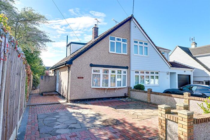 3 Bedroom Semi-Detached House For Sale In * Plans Passed * Villa Road, Benfleet, SS7