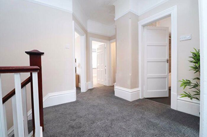 2 Bedroom Flat To Rent In Princes Road, Cleethorpes, DN35