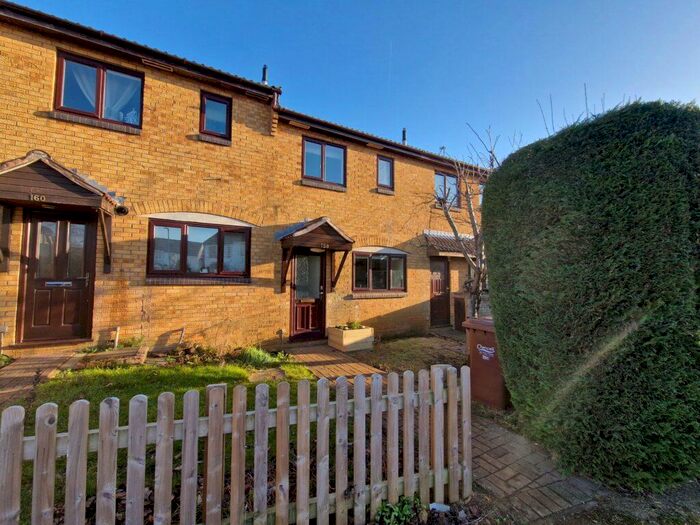 2 Bedroom Terraced House To Rent In Sussex Drive, Banbury, Oxon, OX16