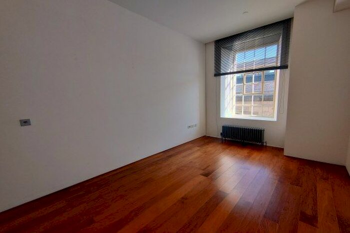 1 Bedroom Flat To Rent In Royal William Yard, Plymouth, PL1