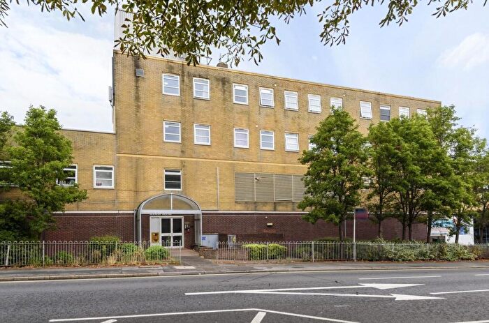 2 Bedroom Apartment For Sale In Manor House, London Road, Blackwater, GU17