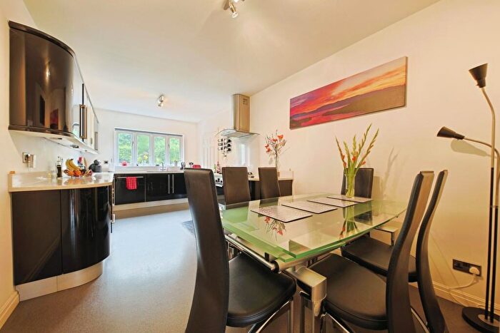 4 Bedroom Detached House For Sale In Manor Fields, West Ella, Hull, HU10