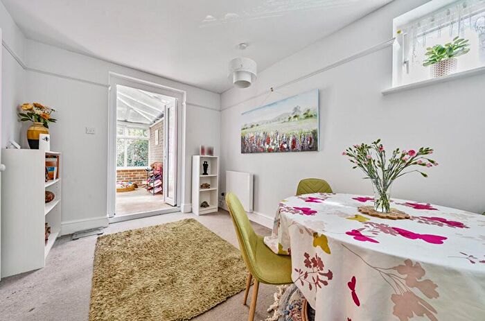 4 Bedroom End Of Terrace House For Sale In Laurence Court, Ludgershall, Andover, SP11