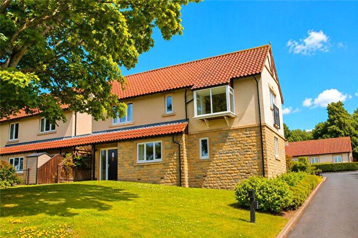 2 Bedroom Retirement Property For Sale In Hollins Hall, Killinghall, Harrogate, North Yorkshire, HG3