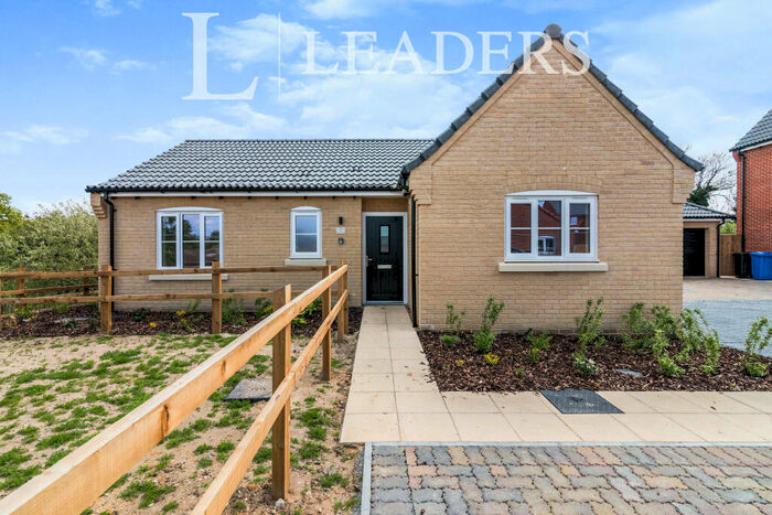 3 Bedroom Bungalow To Rent In Jubilee Way, Wrentham, NR34