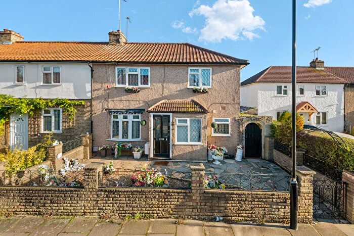 3 Bedroom End Terrace House For Sale In Stanhope Road, Greenford, UB6