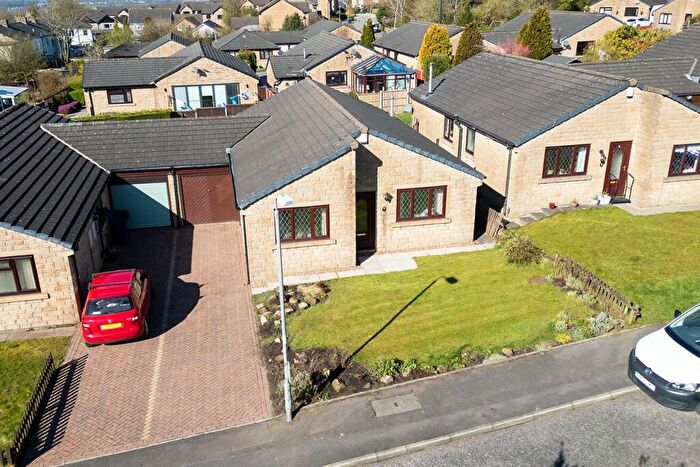 3 Bedroom Bungalow For Sale In Saxifield Street, Burnley, Lancashire, BB10