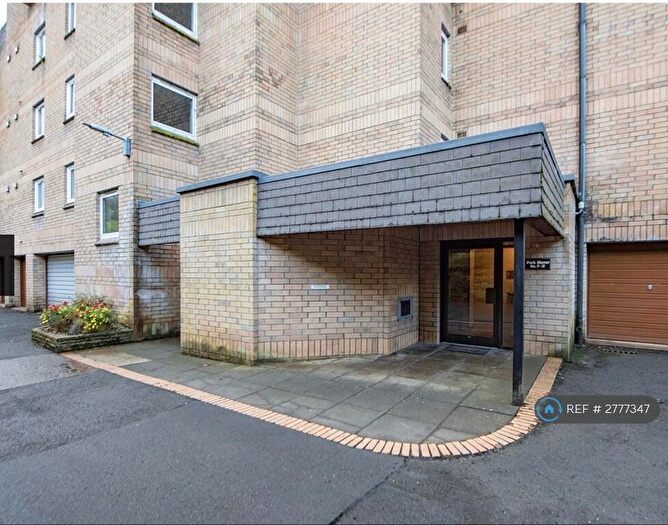 2 Bedroom Flat To Rent In Park Manor, Crieff, PH7