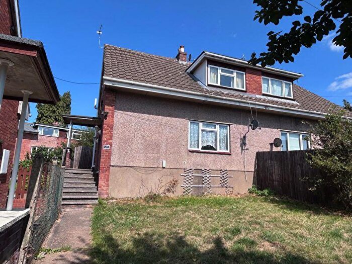 3 Bedroom Semi-Detached House For Sale In Albert Road, Cinderford, GL14