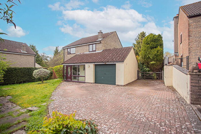 4 Bedroom Detached House For Sale In Hawkesbury Upton, South Gloucestershire, GL9