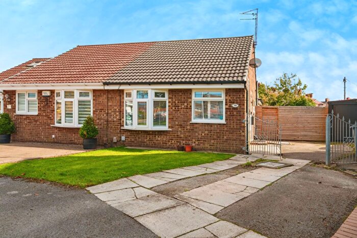 2 Bedroom Semi-detached Bungalow For Sale In Burford Avenue, Wallasey, CH44