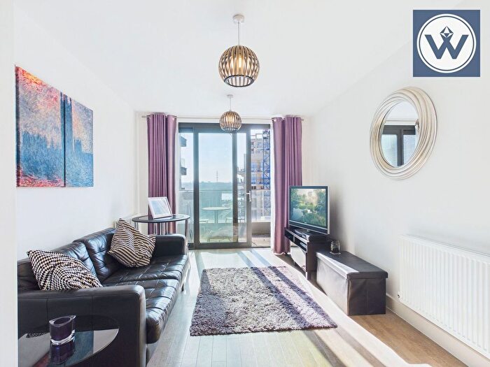 1 Bedroom Flat For Sale In Agnes George Walk, London, E16
