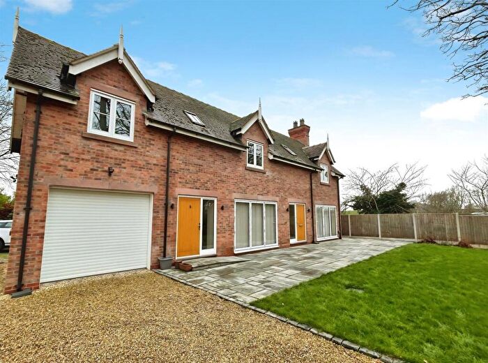 4 Bedroom Detached House To Rent In School Lane, Warmingham, Sandbach, CW11