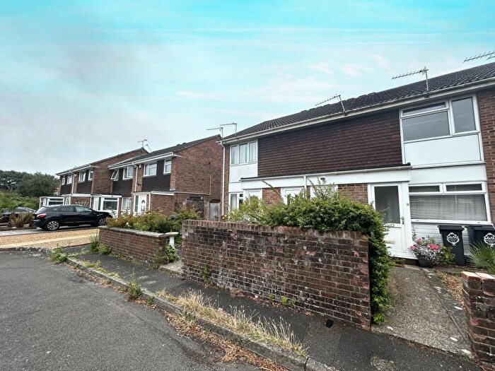 1 Bedroom Flat To Rent In Muscliff, Bournemouth, BH9